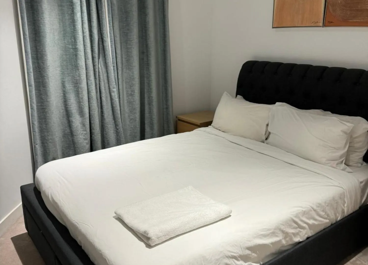 Docklands Stunning 2 Bed Apartment London